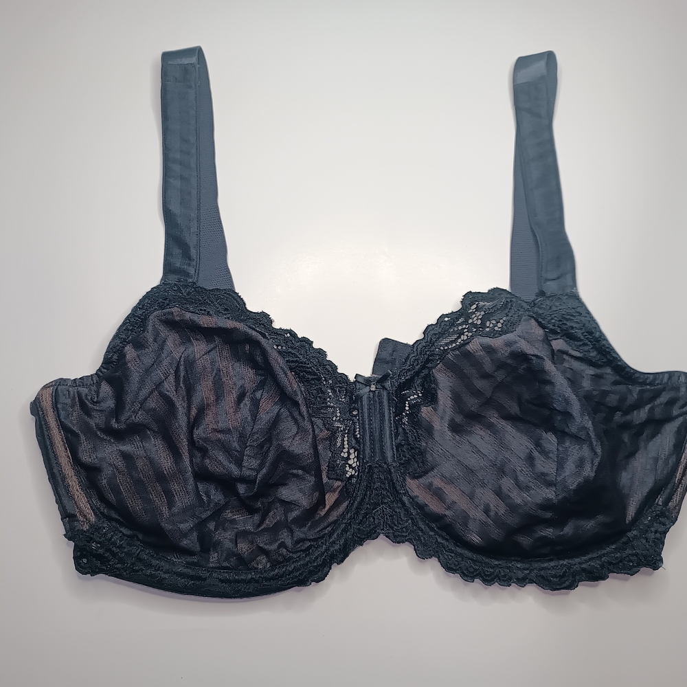Elegant Black Lace Bra